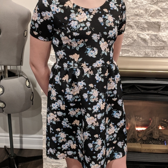 Girls floral short sleeve Dress - Picture 2 of 3